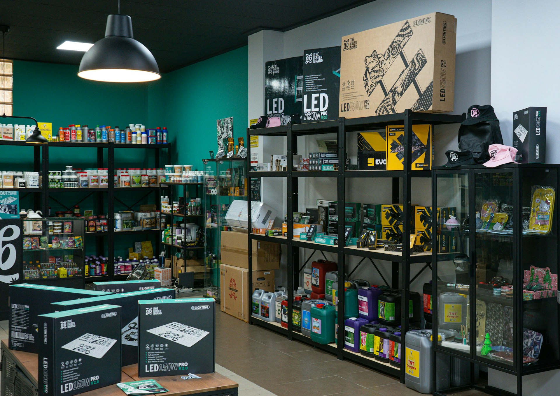 A store filled with lots of shelves filled with items